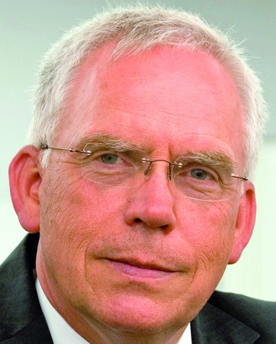 Dr. Ulrich Hackenberg.