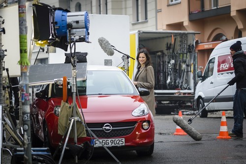 Dreharbeiten zum TV-Spot der Opel-Kampagne „Umparken im Kopf“ mit Bettina Zimmermann.