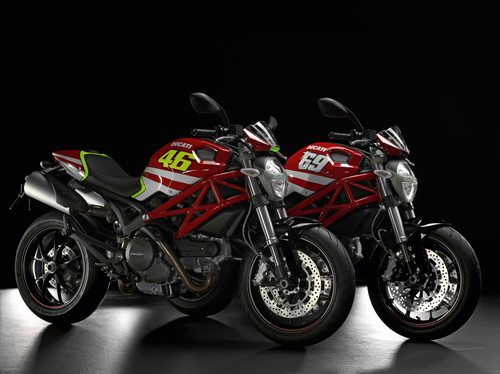 Ducati Monster mit „GP Replica“-Kit.