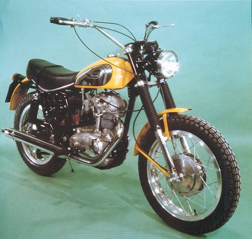 Ducati Scrambler 450 (1970).