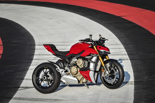 Ducati Streetfighter V4 S.
