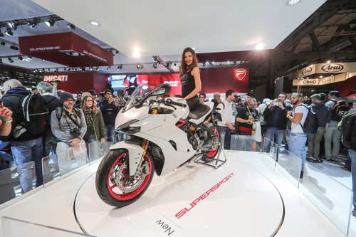 Ducati Supersport auf der EICMA 2016.