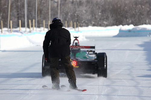E-Mobilität von Audi trifft Skijöring beim GP Ice Race.