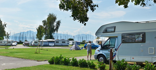 Ein Campingplatz in der Schweiz.