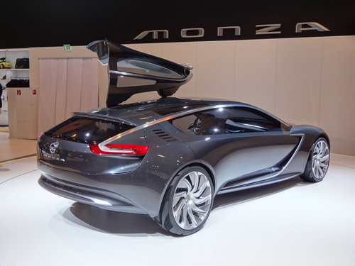 Eindrücke von der Essen Motor Show: Opel Monza Concept.