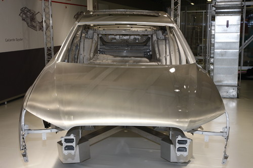 Eine wichtige Rolle beim Leichtbau spielt bei Audi Aluminium.
