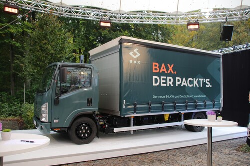 Elektro-Lastwagen BAX auf Isuzu-Basis.