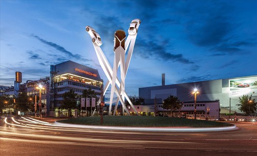 Entwurf einer Skulptur auf dem Porscheplatz.