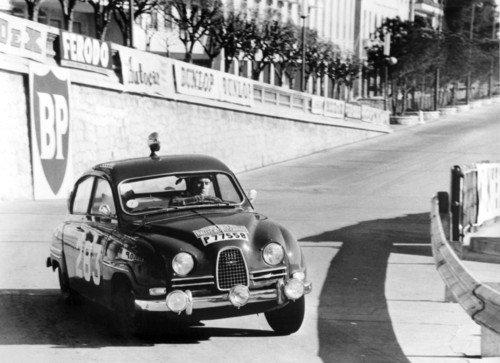 Erik Carlsson im Saab 96 bei der Rallye Monte Carlo 1963.