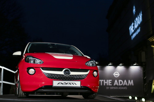 Eröffnung der Opel-Ausstellung „The Adam by Bryan Adams“.