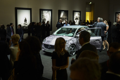 Eröffnung der Opel-Ausstellung „The Adam by Bryan Adams“. 
