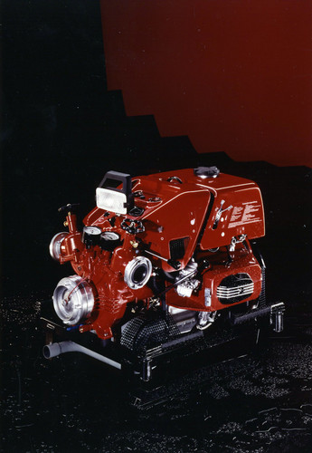 Erste Tragkraftspritze „Fox“ von Rosenbauer mit BMW-Zweiventil-Boxermotor (1987).
