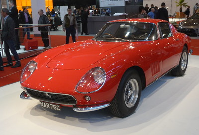 Essen Motor Show 2009: Ferrari 275 GTB. Baujahr 1964, 12 Zylinder, 3255 ccm Hubraum, 280 PS.