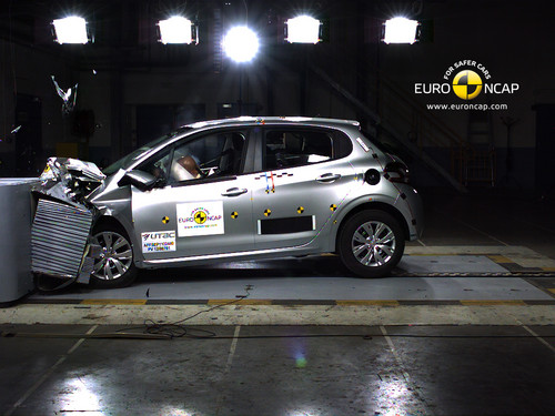 Euro-NCAP-Crashtest: Peugeot 208,