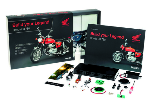Exklusiv bei Louis: Modellbausatz der Honda CB 750 Four samt Motorengeräusch.