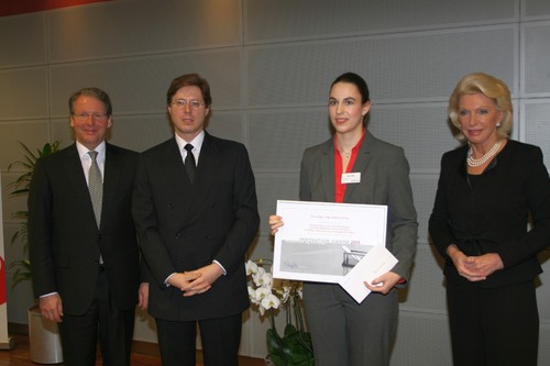 FAG Innovation Award (von links): Dr. Jürgen M. Geißinger, Georg F. W. Schaeffler, Dipl.-Ing. Katrin Seiler und Maria-Elisabeth Schaeffler.