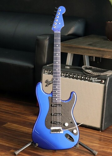Fender Lexus LC Stratocaster.