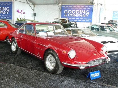 Ferrari 330 GTS (1968).