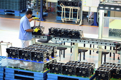 Fertigung von Alkohol-Motoren bei Volkswagen in Brasilien.