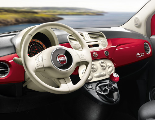 Fiat 500 „Happy Birthday&quot;.