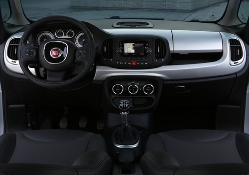 Fiat 500L Beats Edition.