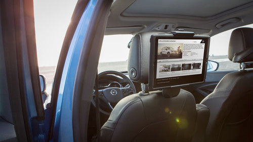 Flex-Connect-Träger mit Tablet im Opel Crossland X.