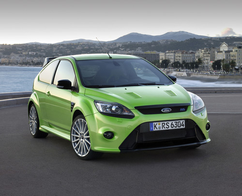Ford Focus RS (2008).
