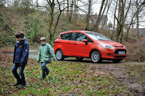 Ford hat den B-Max auf die Belastbarkeit durch Kinder getestet.