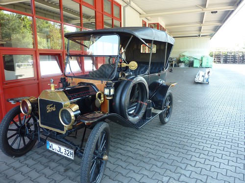 Ford Modell T Touring (1914).