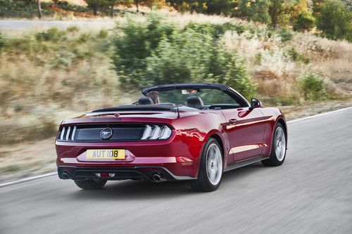 Ford Mustang  Cabrio.