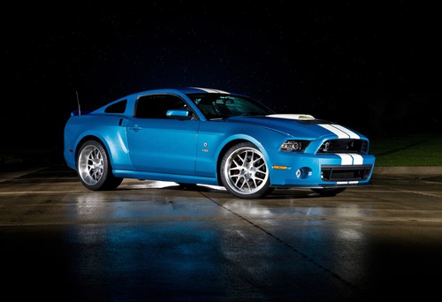 Ford Mustang Shelby GT 500 Cobra (2013).