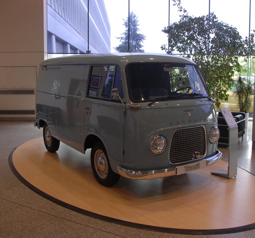 Ford Taunus Transit (1961 - 1965).