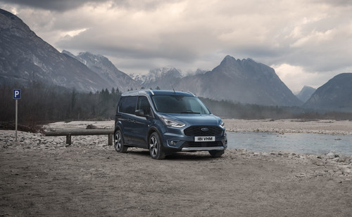 Ford Transit Connect Active.