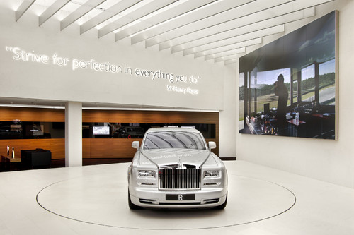 Fünf Jahre BMW Welt: Erstmals in die Ausstellung aufgenommen - Rolls Royce.