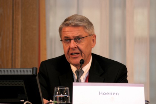 GDV-Präsident Rolf-Peter Hoenen.