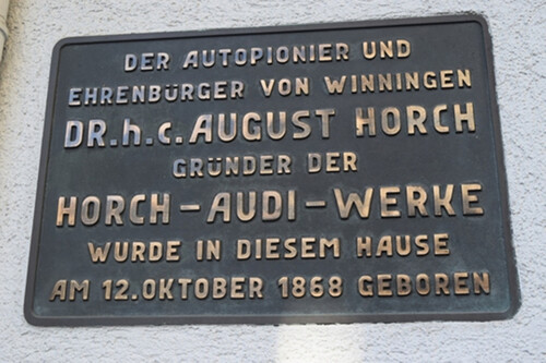 Gedenktafel am Geburtshaus in Winningen.