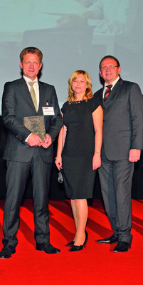 Geschäftsführer Christian Bleiel (links), QS-Leiter Frank Rybarczyk und die QM- Beraterin Dorota Bobik.