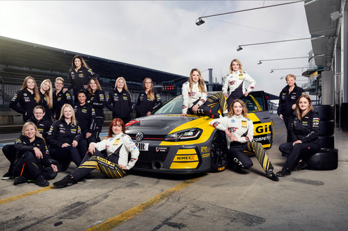 Girls only: Das Frauen-Rennteam „Giti Tire Motorsport by WS Racing“.