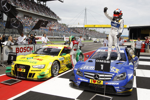 Grfay Paffett (Mercedes AMG) gewann das DTM-Rennen auf dem Lausitzring vor Mike Rockenfeller (Audi).