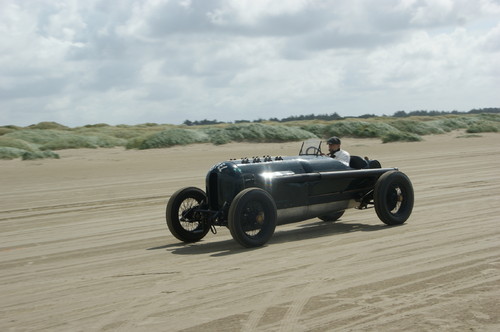 „Grünes Monster“: Opel 12,3-Liter-Grand-Prix-Rennwagen (1913).