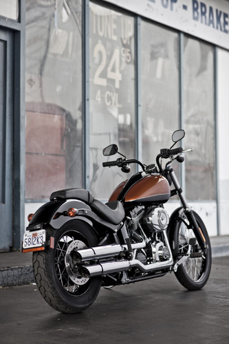 Harley-Davidson Blackline.