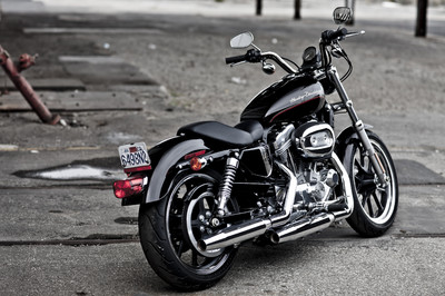 Harley-Davidson XL 883 L Super Low.