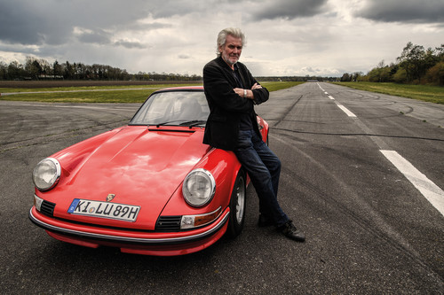 Holger &quot;Holgi&quot; Henze mit 68er Porsche 911. 