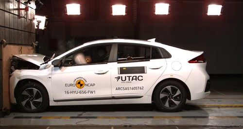Hyundai Ioniq im Euro-NCAP-Crashtest.