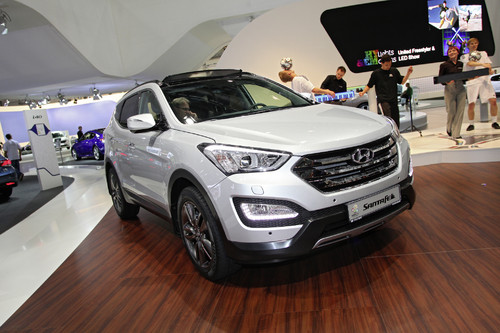 Hyundai Santa Fe.