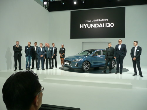 Hyundai stellt den neuen i30 vor.