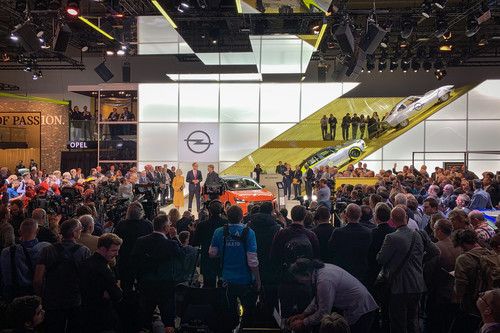 IAA 2019: Opel-Stand.