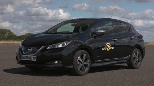 Im Euro-NCAP-Autobahnassistent-Test: Nissan Leaf.