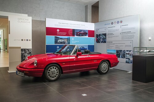 Im Heritage-Point kümmert sich FCA um seine Klassiker wie den Alfa Romeo Spider.