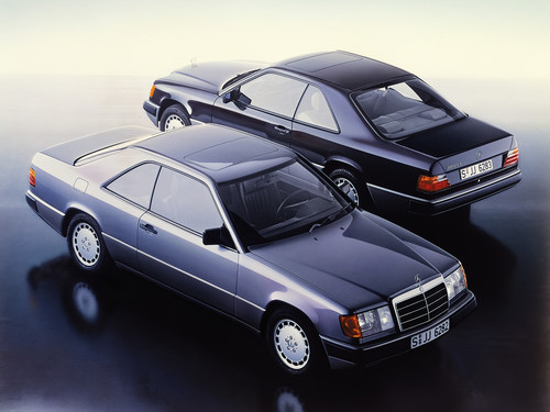 Im Jahr 1987 debütieren zunächst der Mercedes-Benz 230 CE und 300 CE der Baureihe 124.